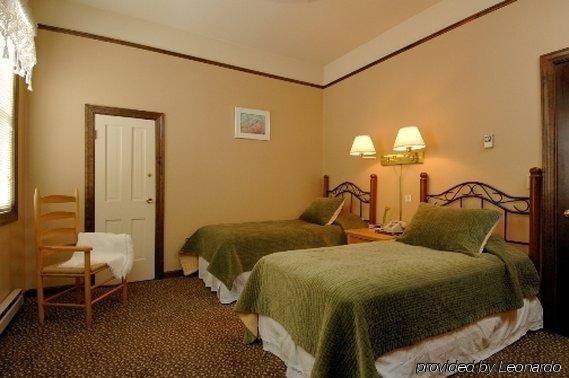 Elk Mountain Lodge Crested Butte Room photo